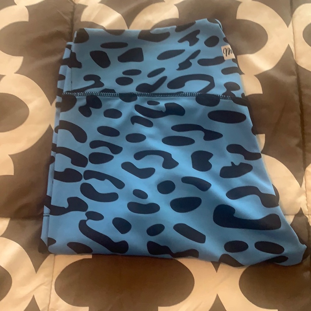 Melt Fit “Blue Betty” Bedrock Collection Legging